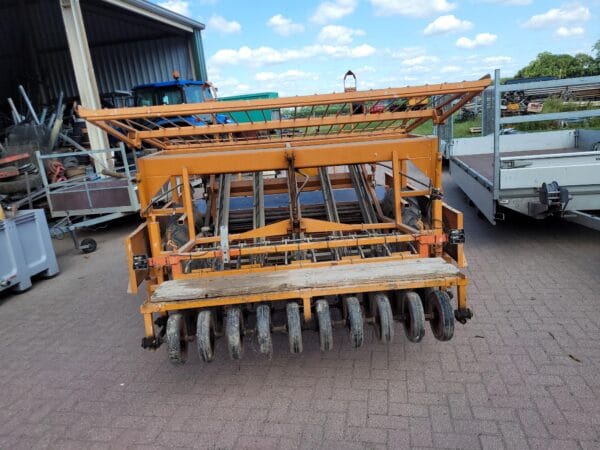 Regero zelf rijdende perspot plantmachine - Afbeelding 5