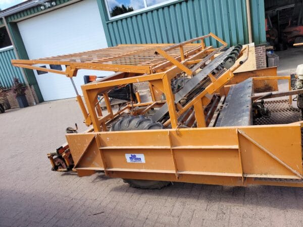 Regero zelf rijdende perspot plantmachine - Afbeelding 14
