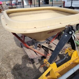 Kunstmeststrooier vicon 450 ltr
